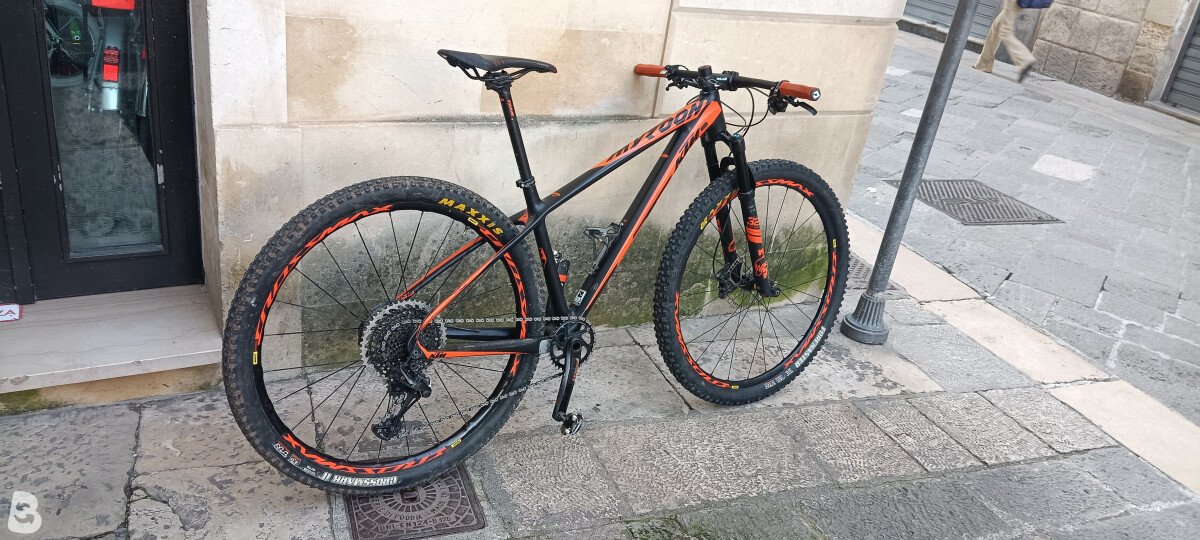 KTM Myroon Master 2020