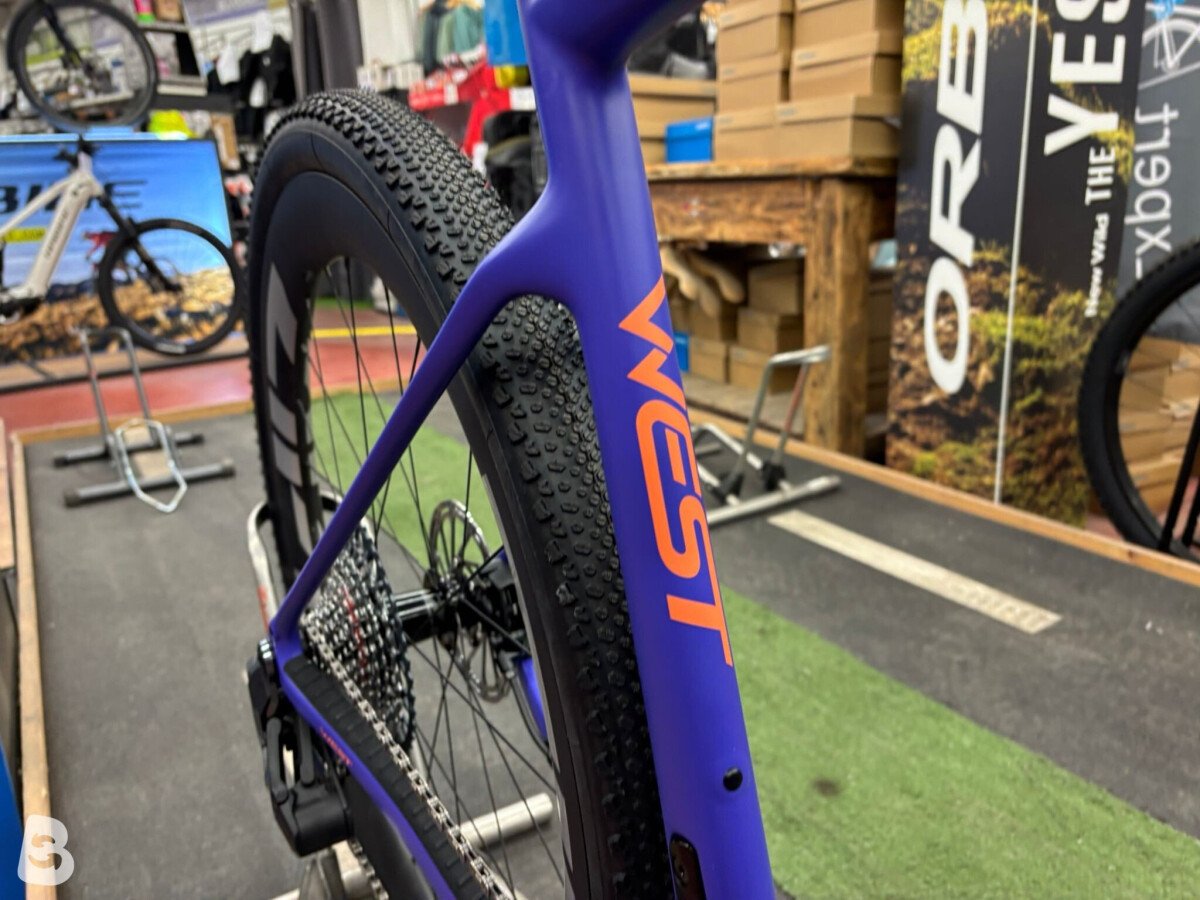 Megamo WEST 02 2026