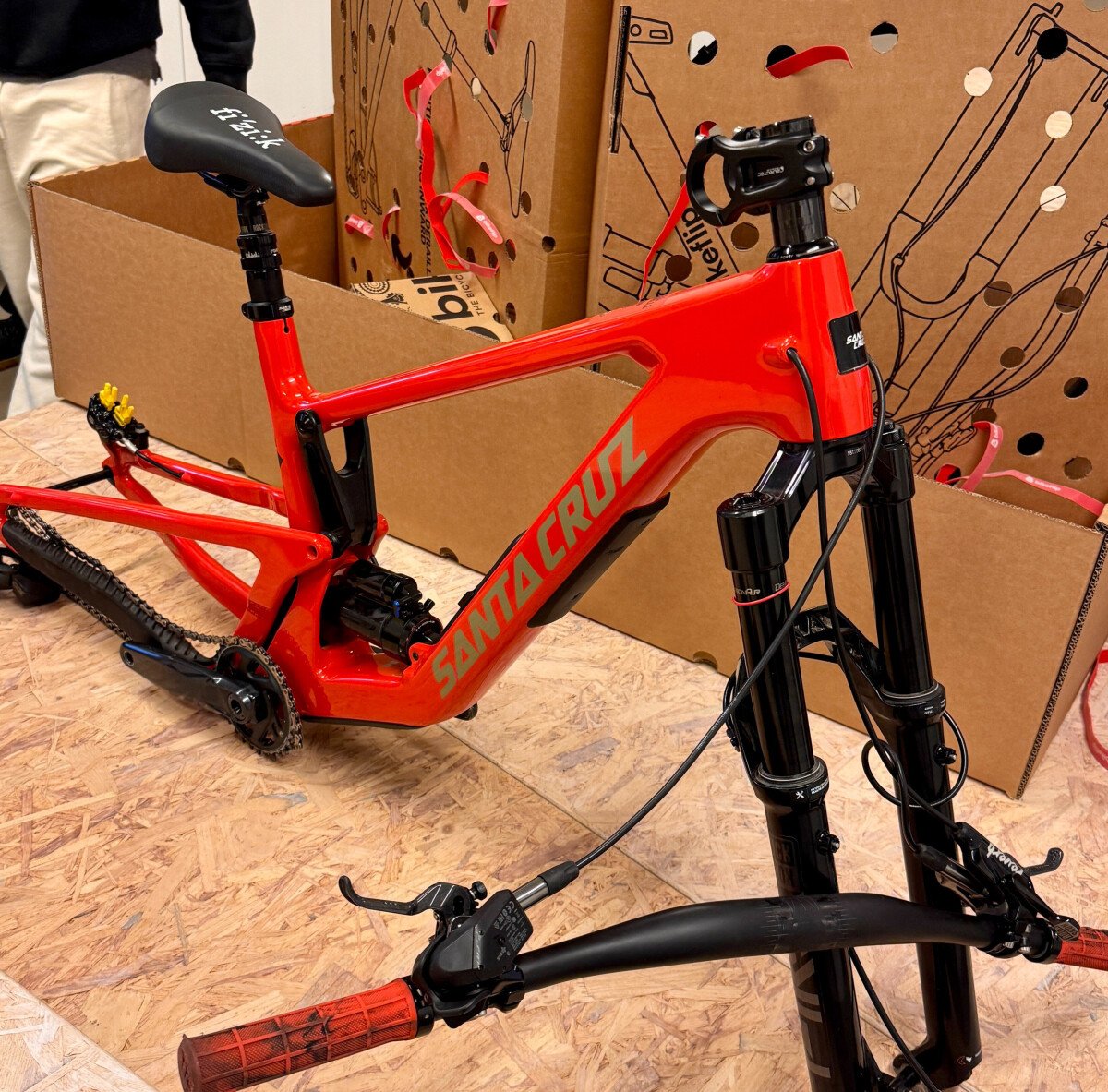 The story of Santa, a (used) bike!