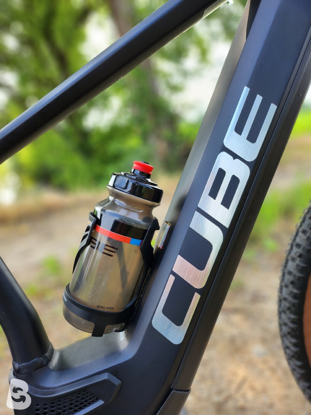 Cube Reaction Hybrid One. 2022