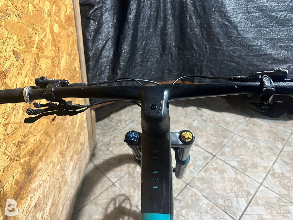 Scott Genius 910 AXS 2023