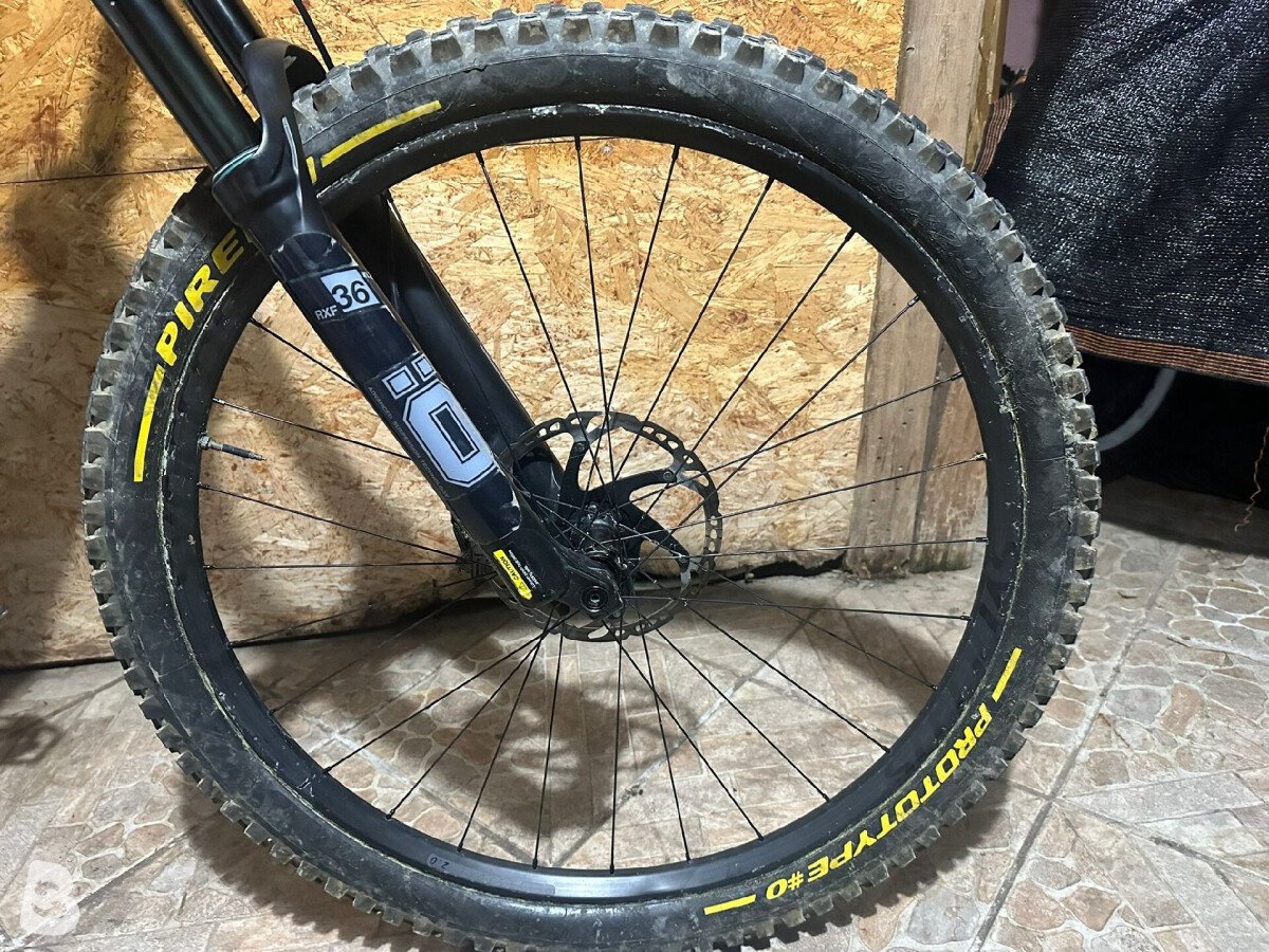 Scott Genius 910 AXS 2023