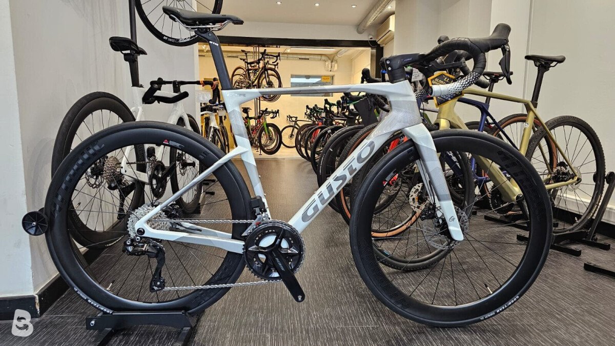 Gusto GTR SPORT TE DISC DI2 2026