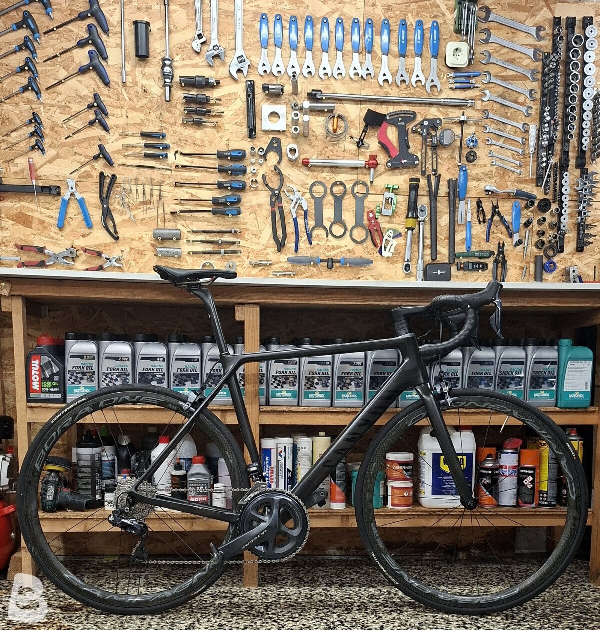 Canyon Ultimate CF SL 8.0 Di2 2019