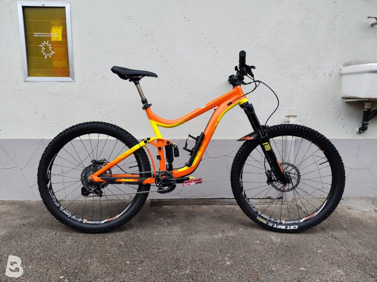Giant Reign 1 2015