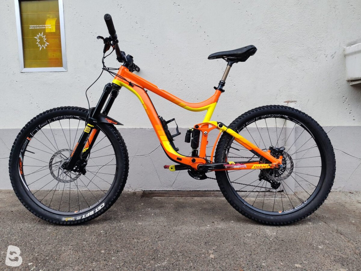 Giant Reign 1 2015