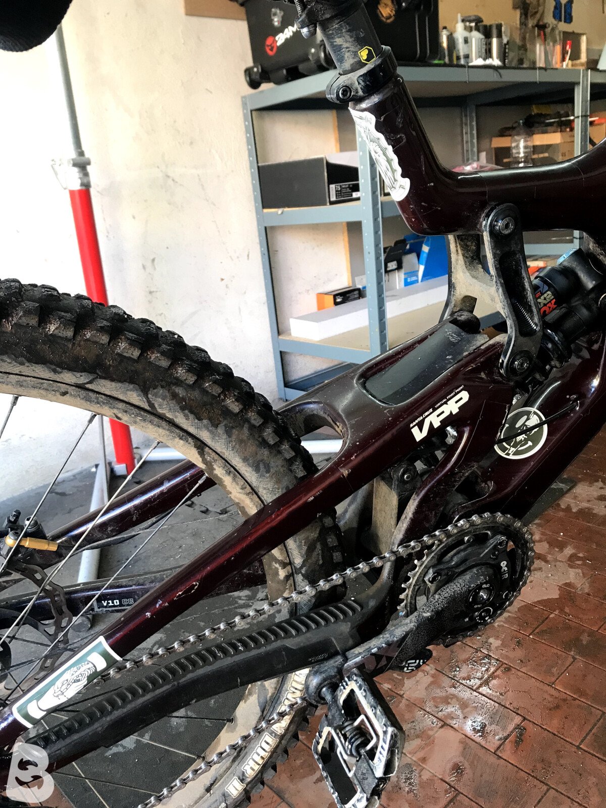 Santa Cruz V10 X01 MX Carbon 2023