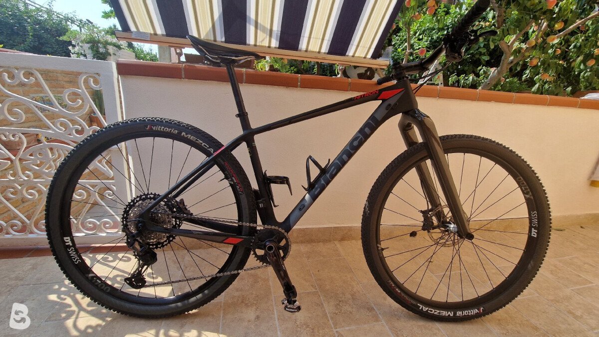 Bianchi Nitron 2021