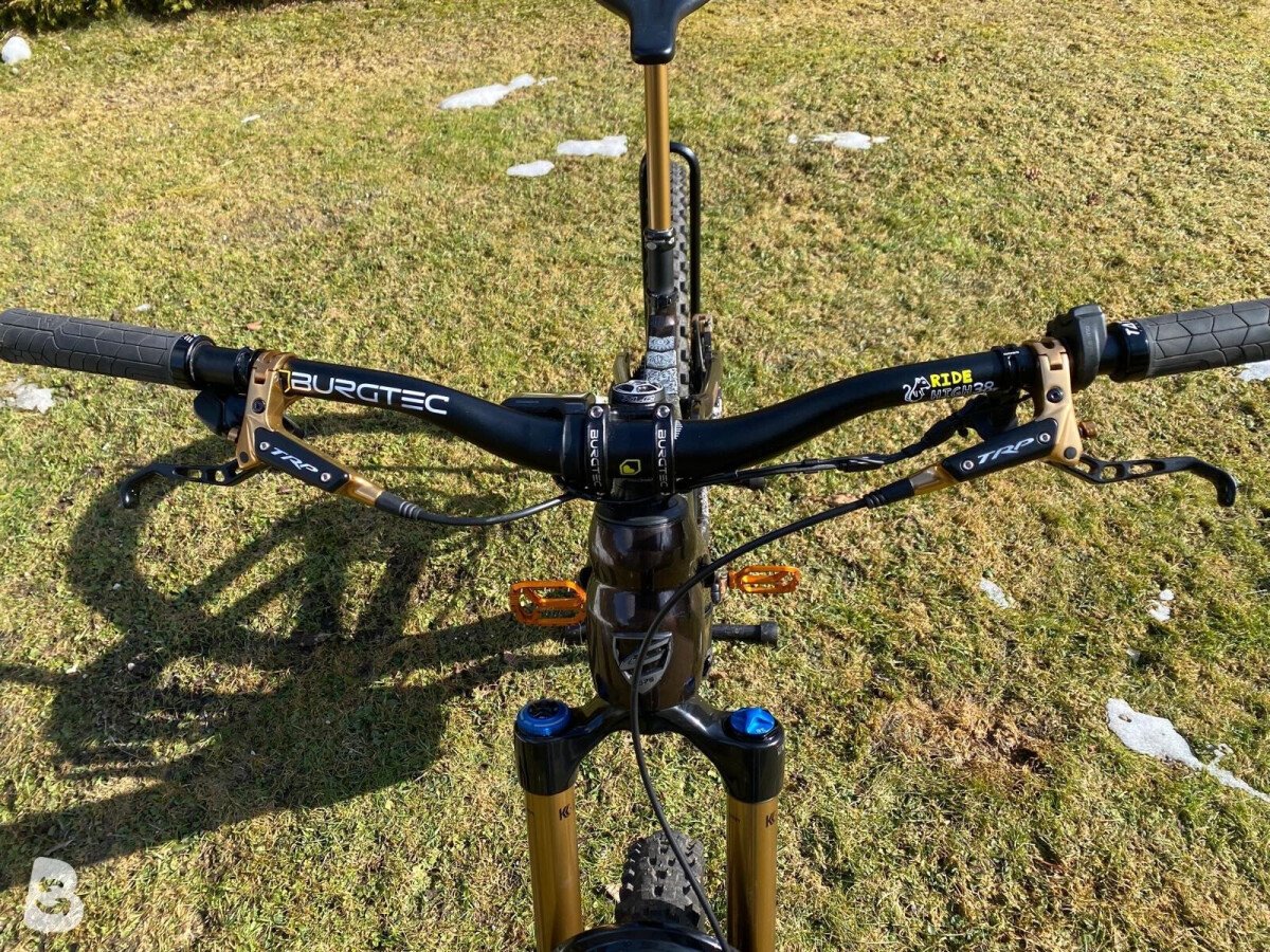 Centurion No Pogo F860i 2022