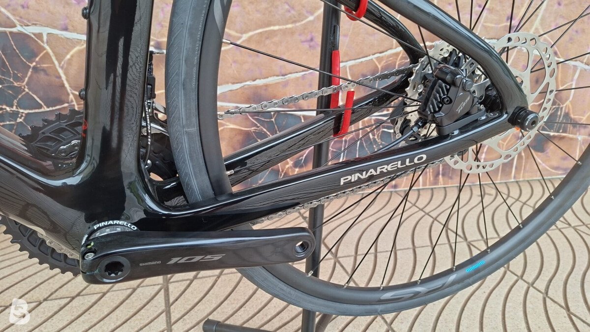 Pinarello x 1 2025