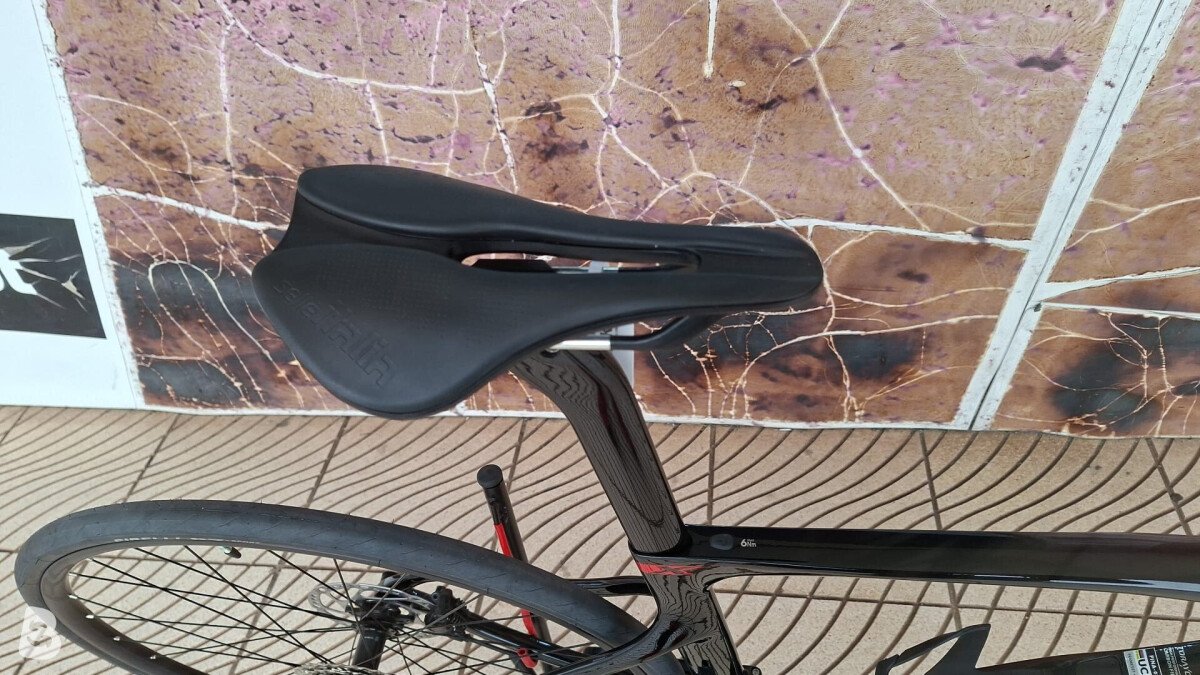 Pinarello x 1 2025