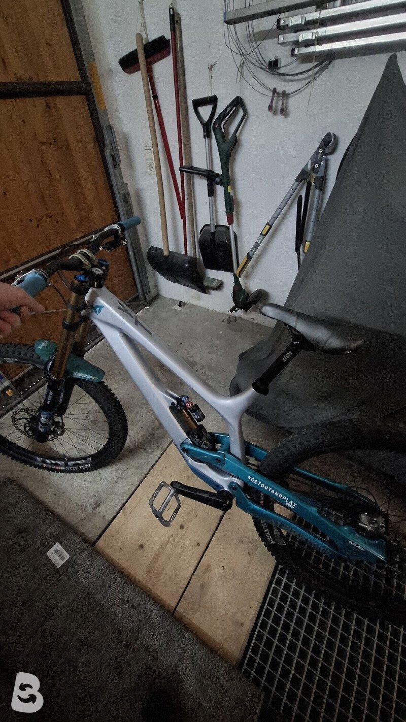YT Industries Tues CF Pro Race 2019
