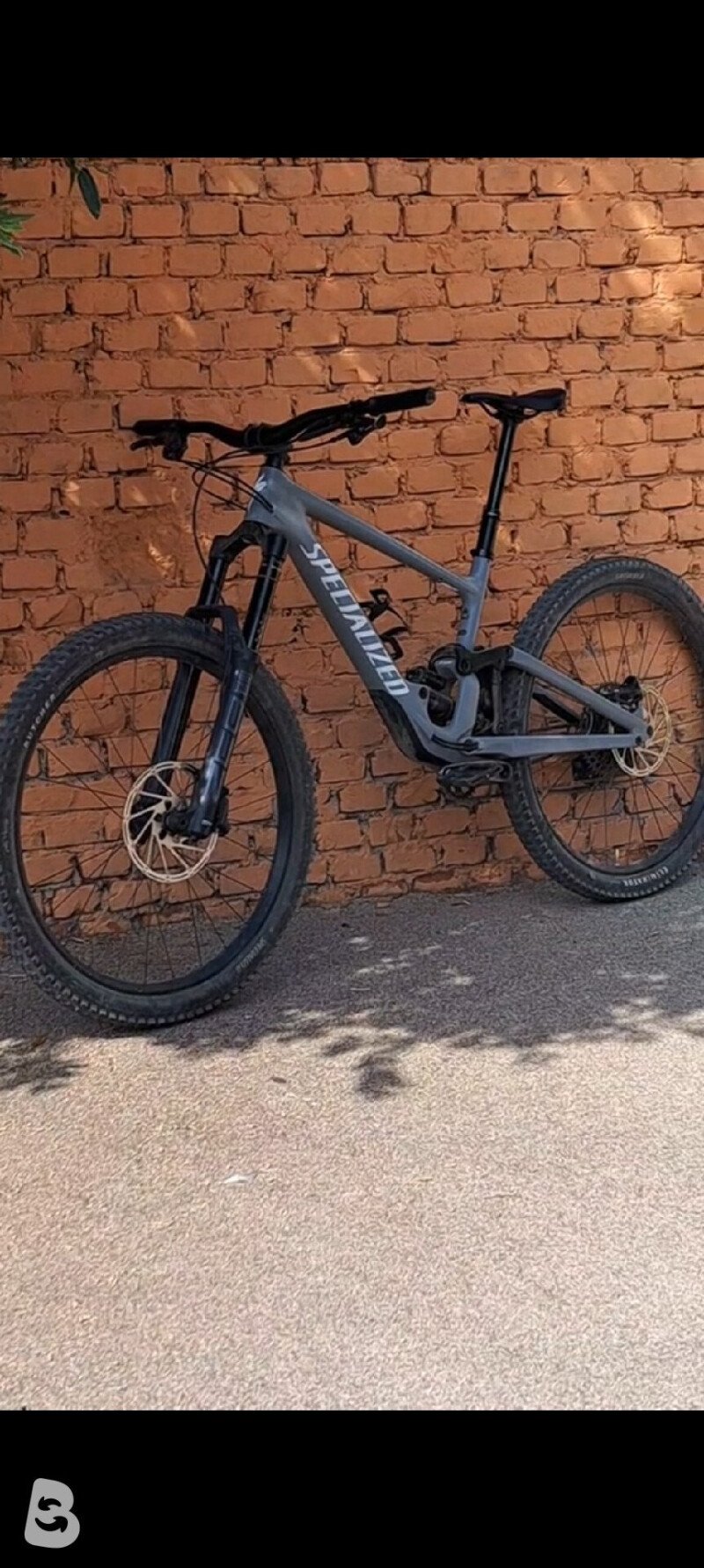 Specialized enduro Comp 2022