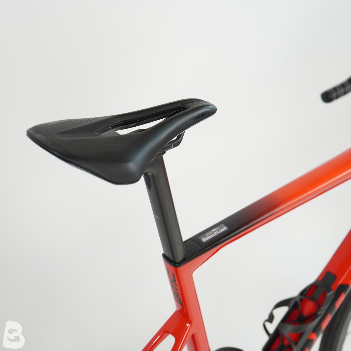 BMC Teammachine SLR01 ONE red black Gebrauchtrad 2023