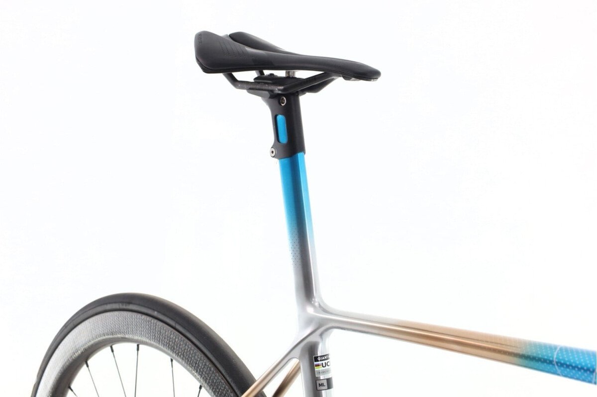 Giant TCR Advanced AXS 12V 2024