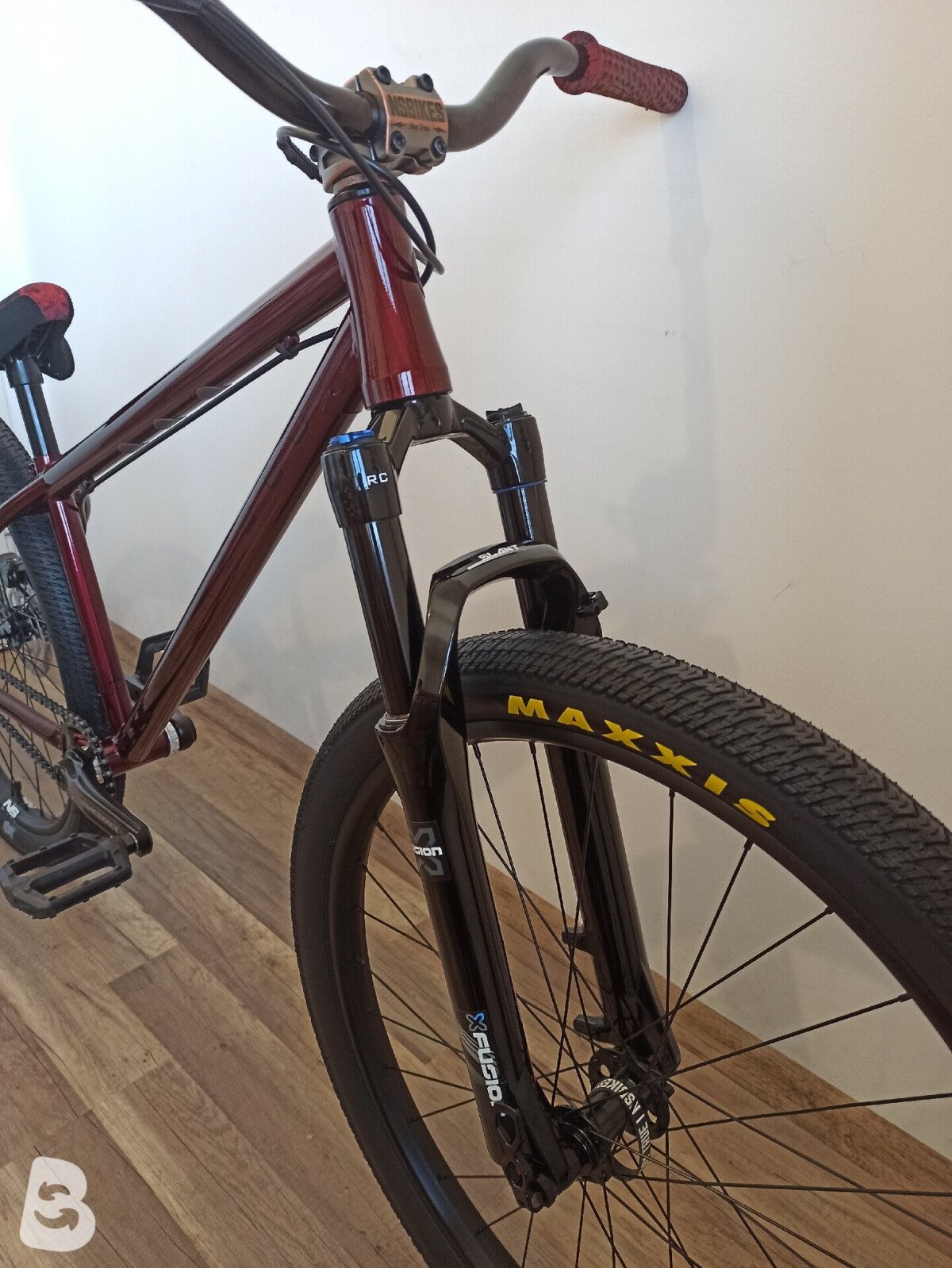 NS Bikes Metropolis 1 2021