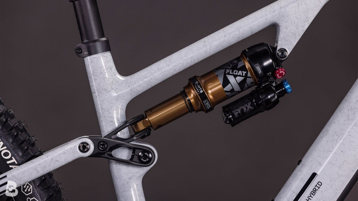 Cube AMS Hybrid ONE44 C:68X SUPER TM 400X foggrey´n´fibre 2026