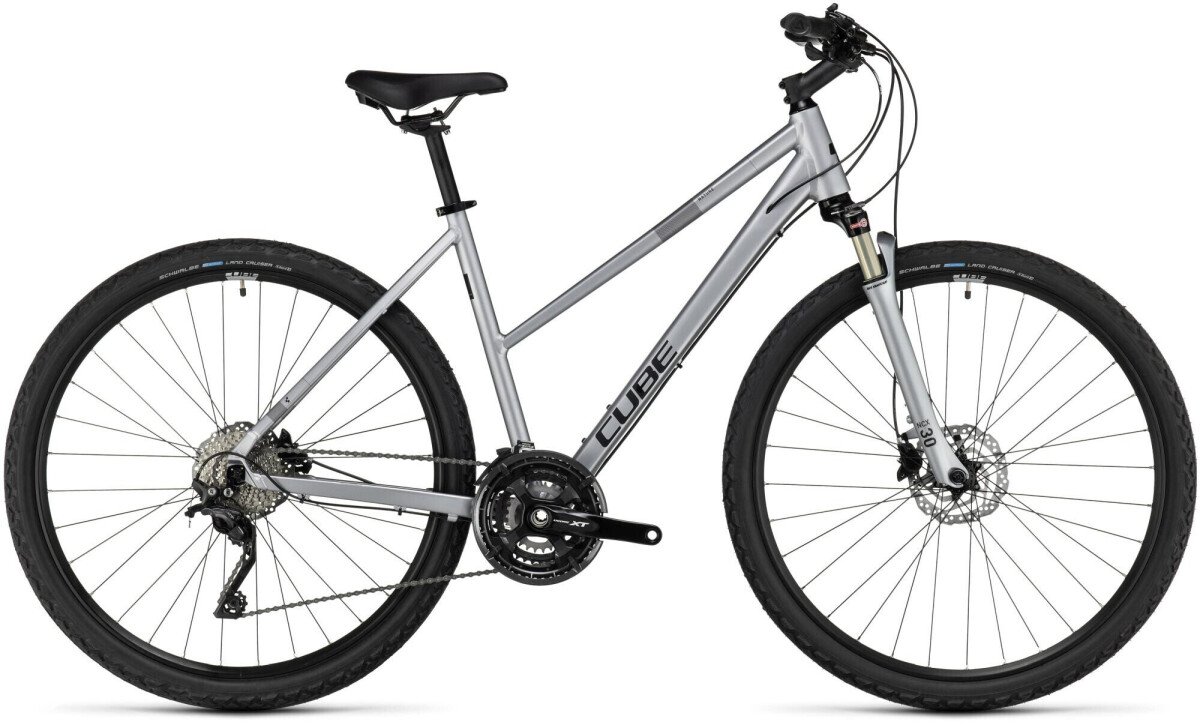 Cube Nature EXC polarsilver´n´black Trapeze 2024