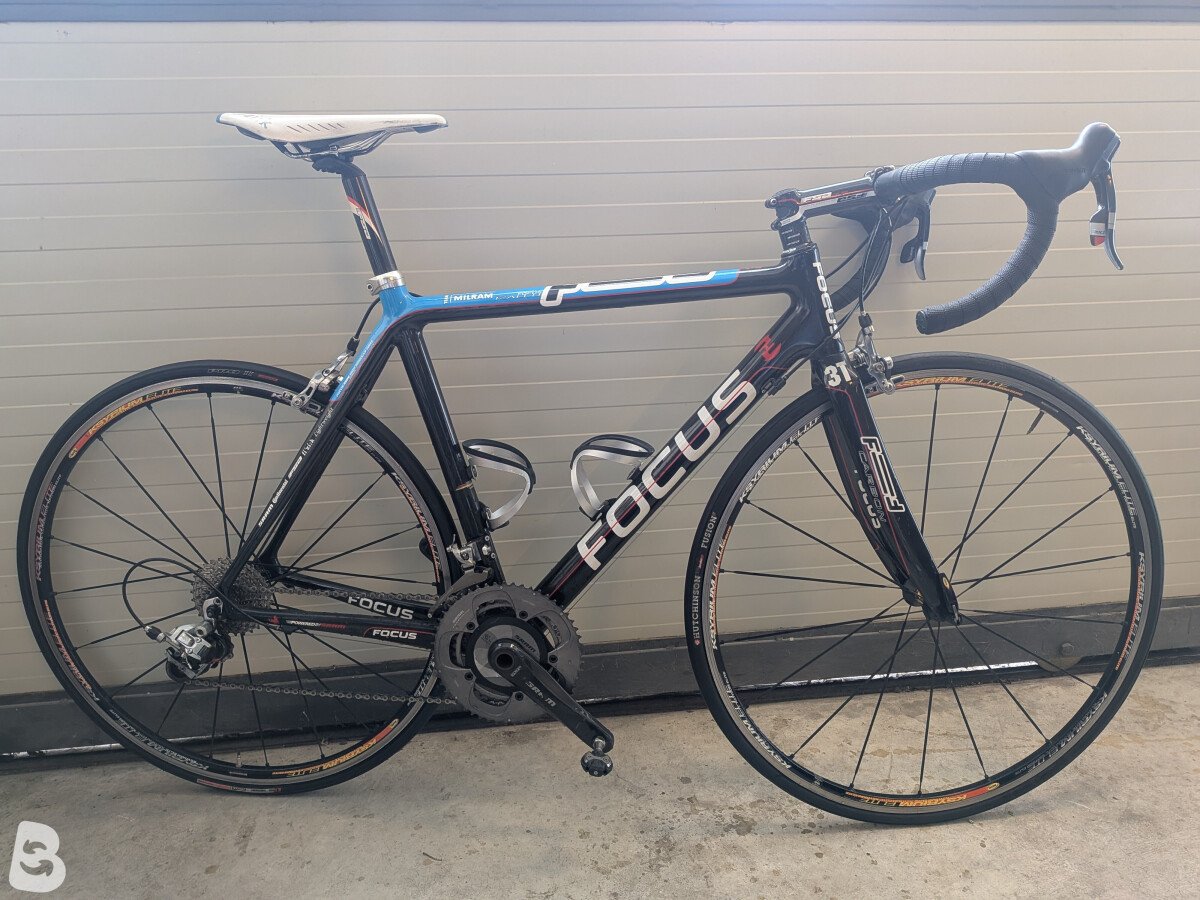 Focus Izalco 2009