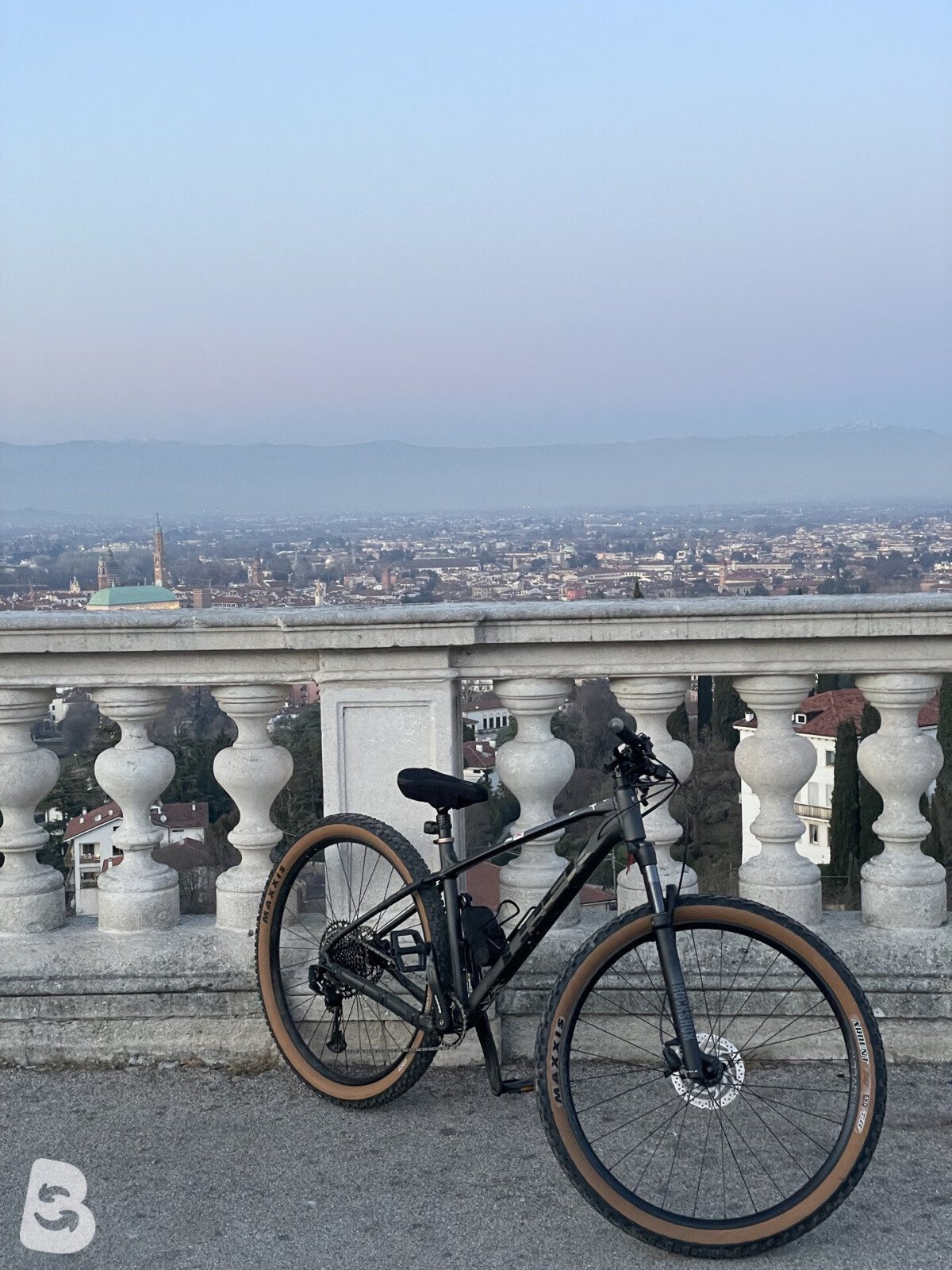 Trek Marlin 8 2024