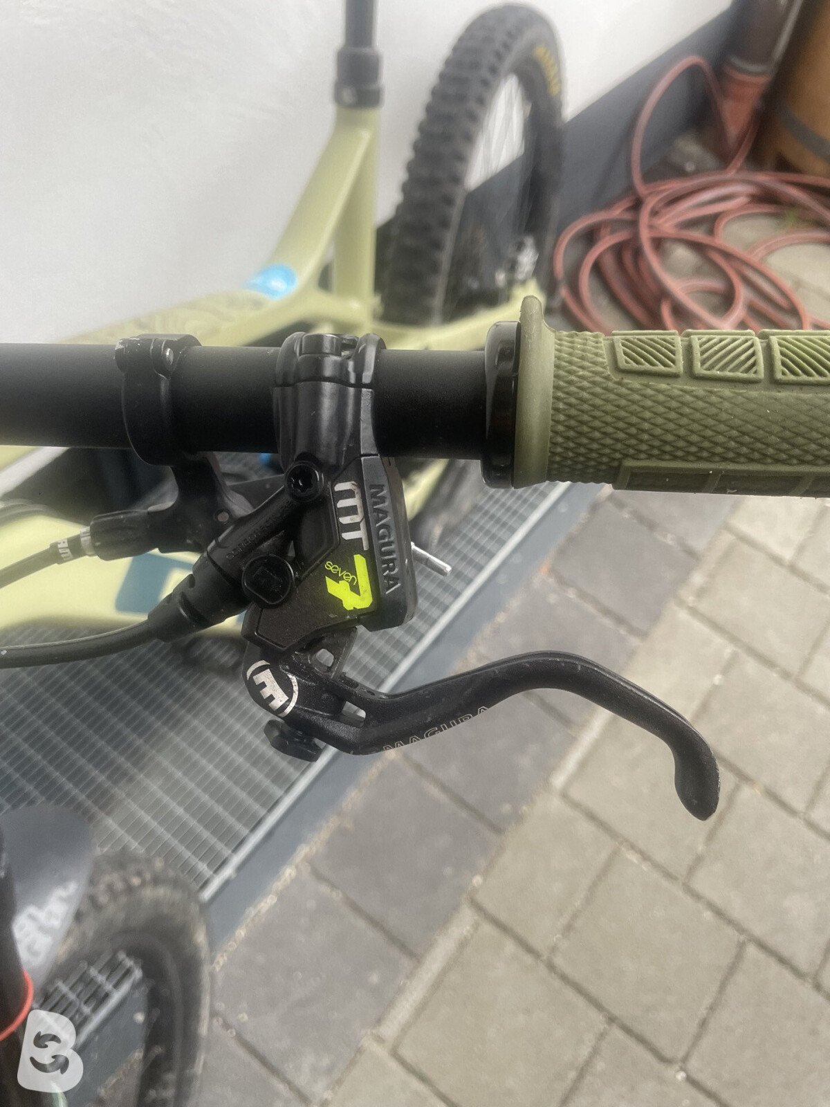 GT Force Carbon Expert 2020