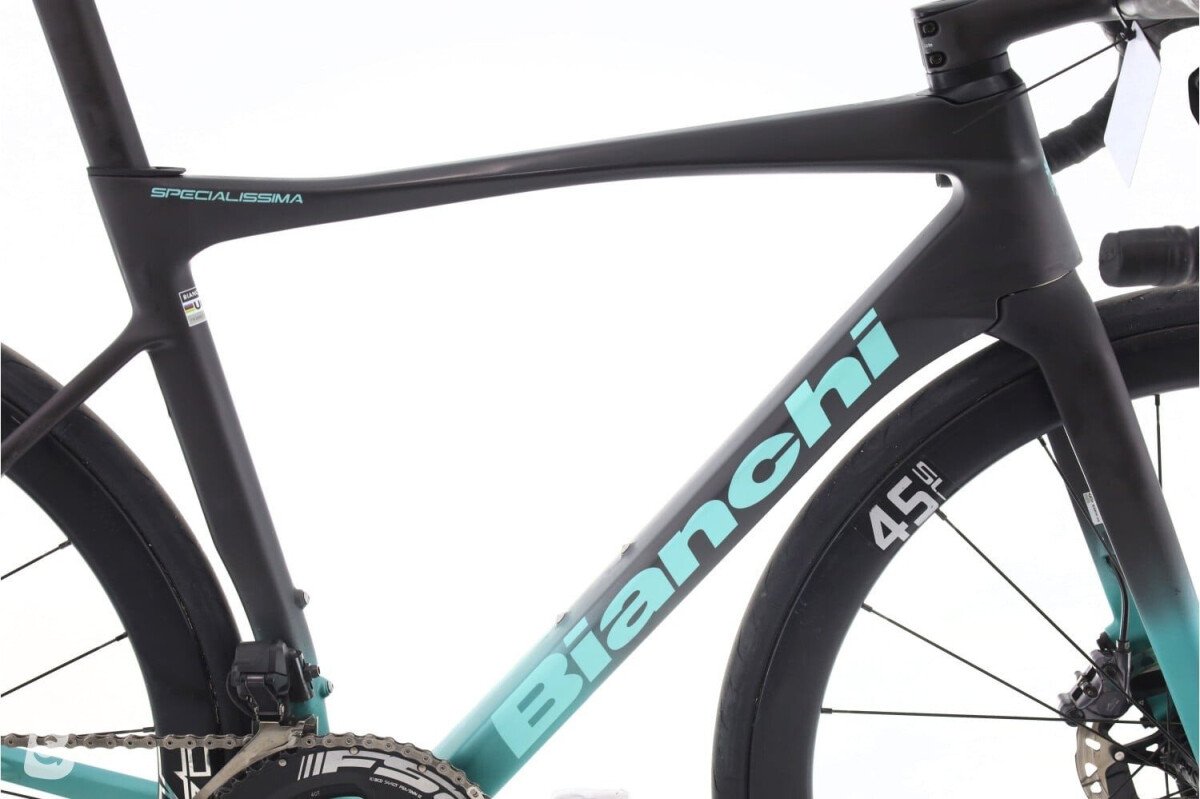 Bianchi Specialissima Di2 12V 2025