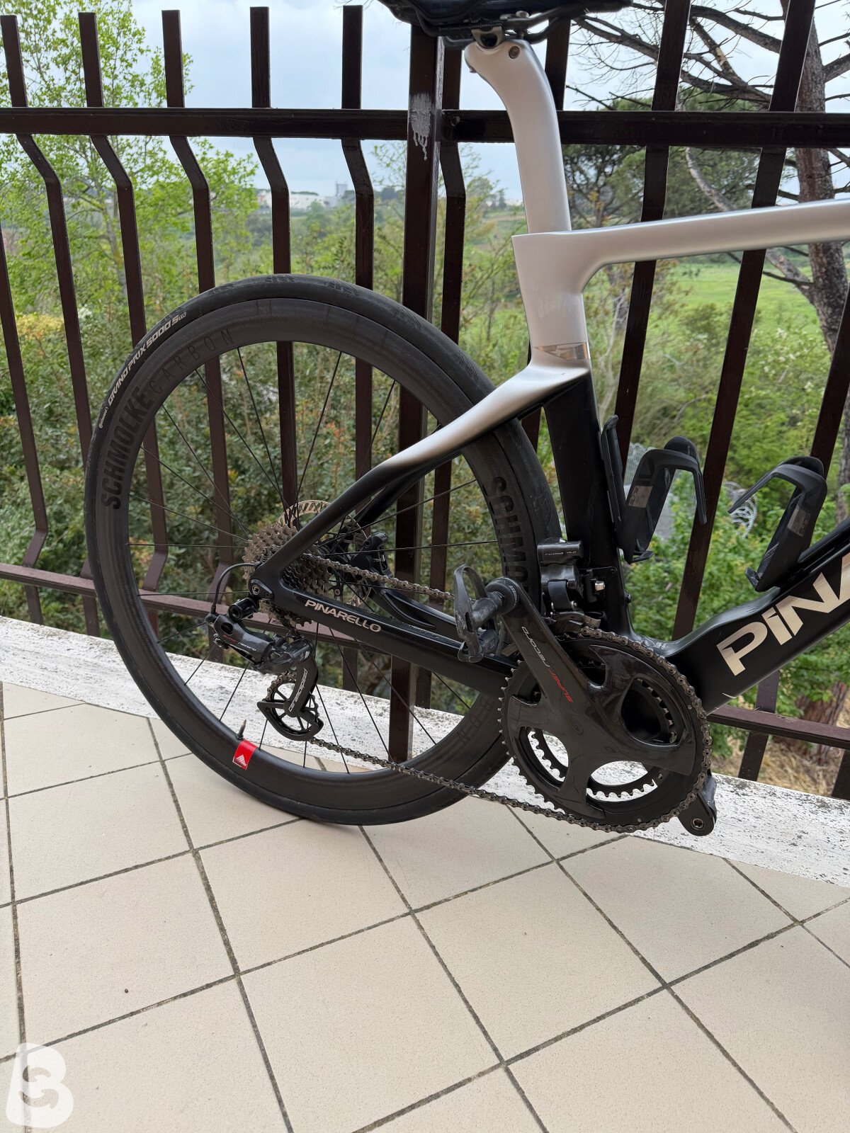 Pinarello Dogma F 2023