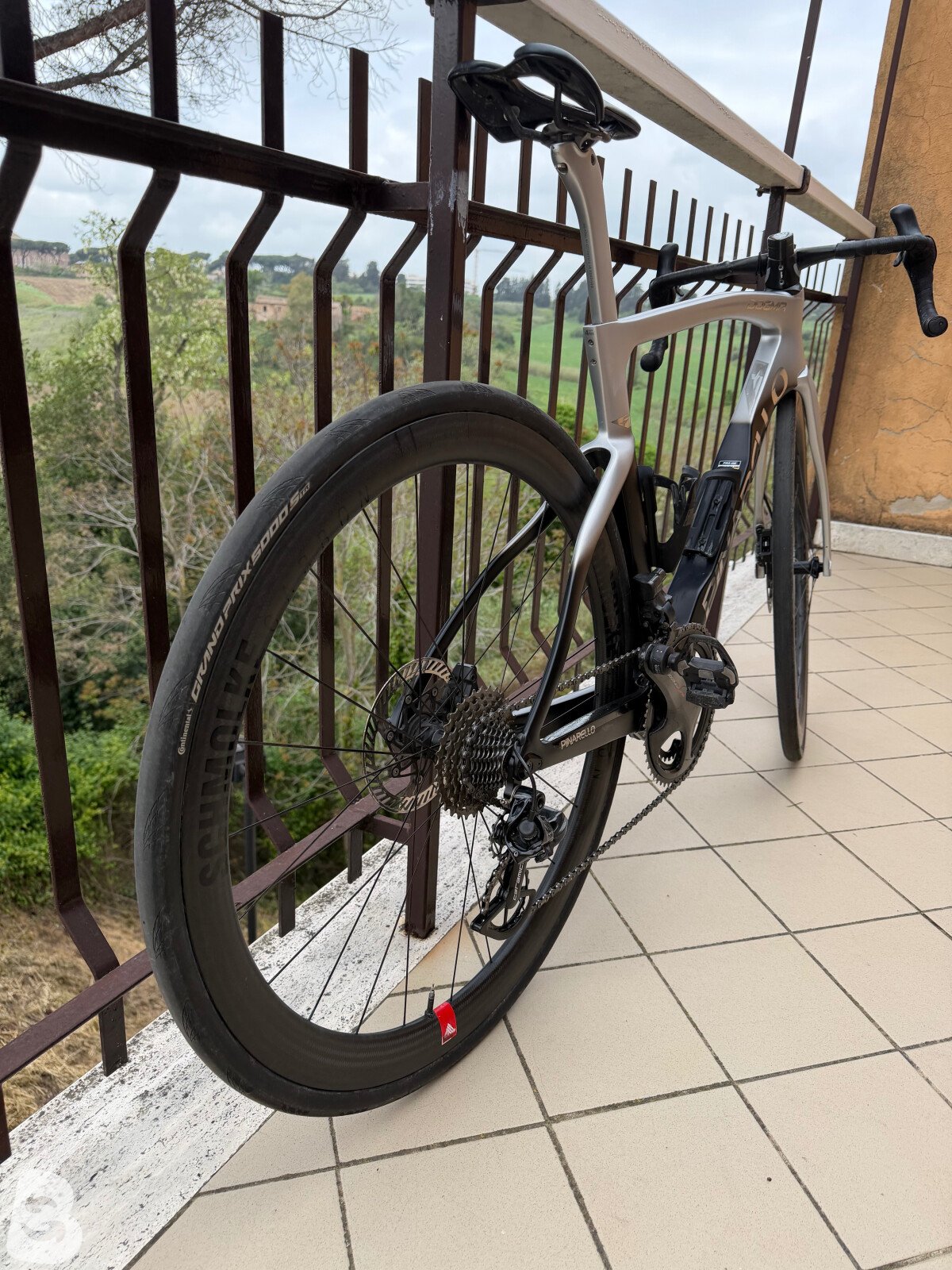 Pinarello Dogma F 2023