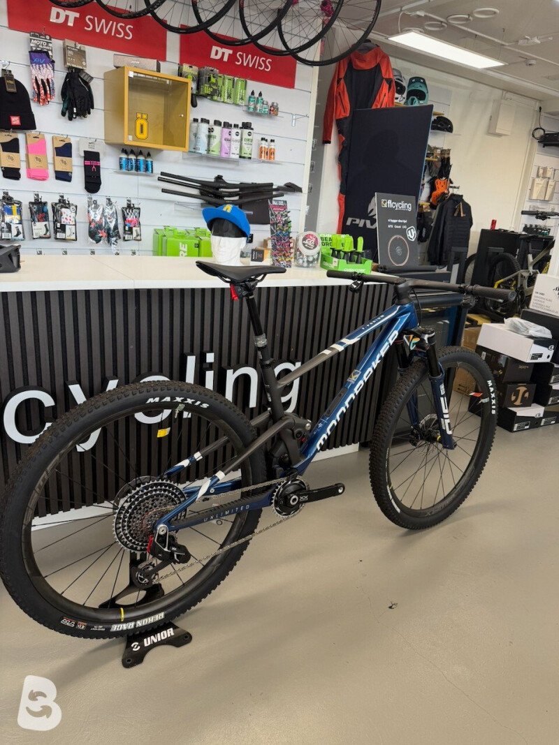 Mondraker F-podium Unlimited FLIGHT ATTENDANT 2024