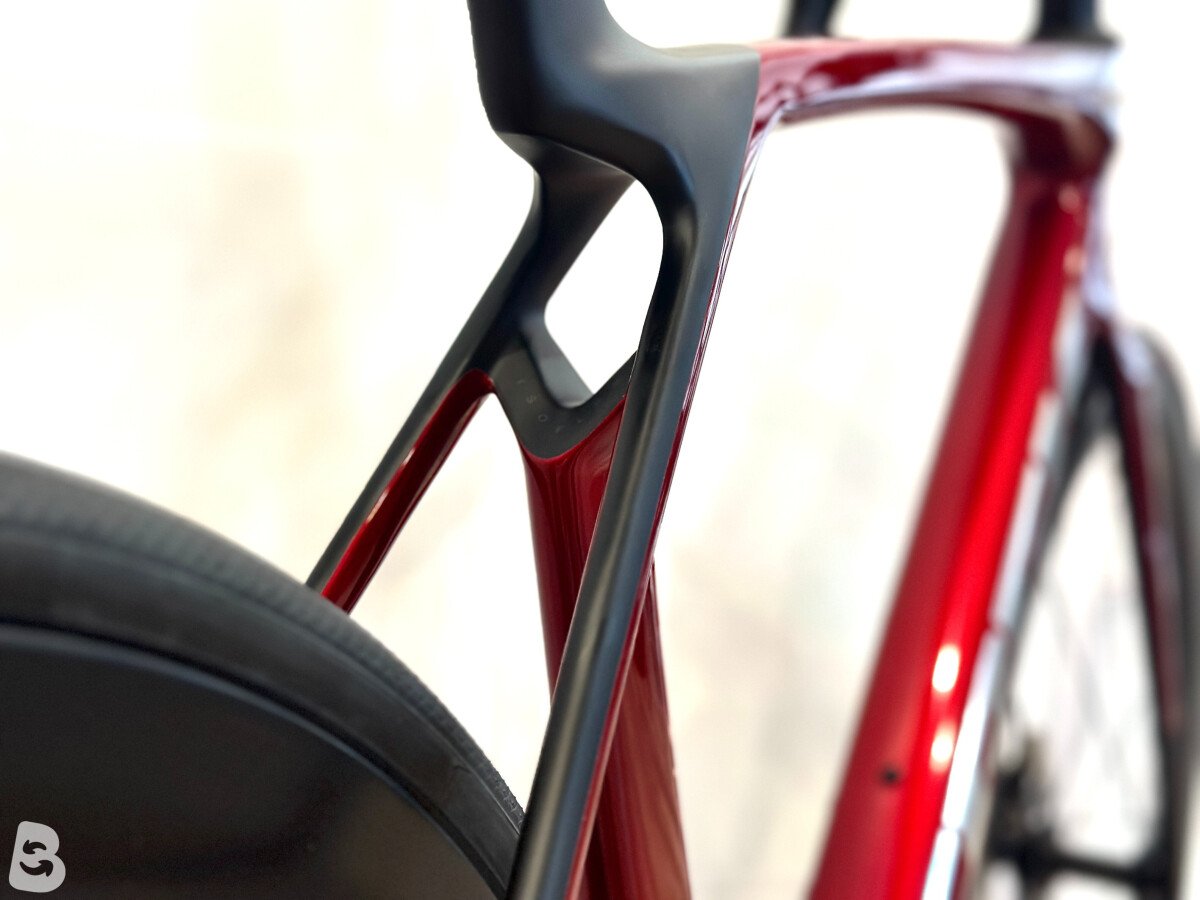 Trek MADONE SL 5 | DT SWISS ERC 1600 | MANUBRIO CARBON 2026