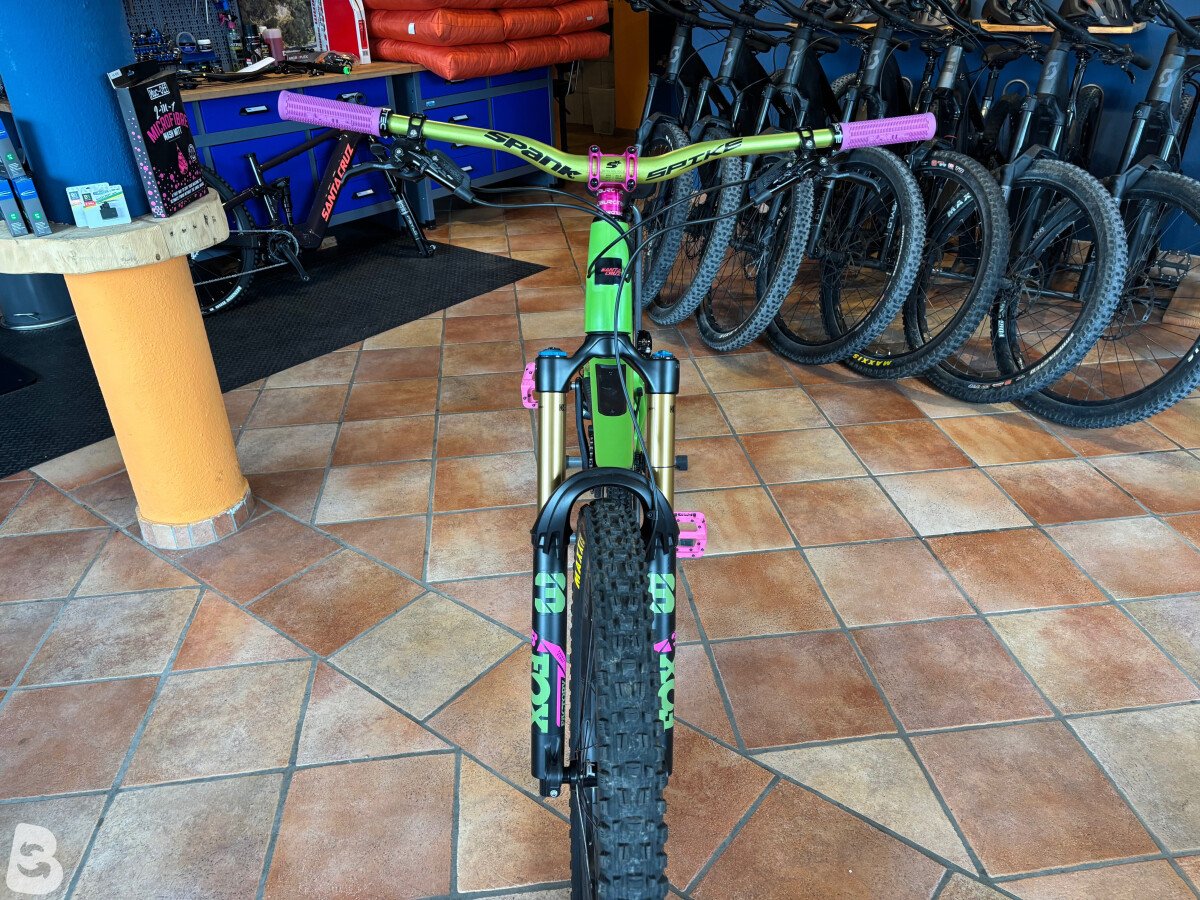 Santa Cruz Nomad X01 2021