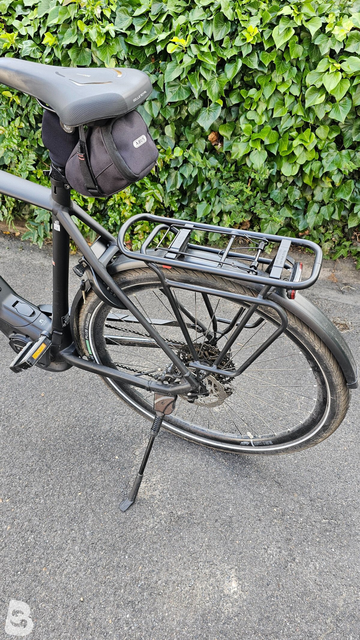 KTM cento Plus 2023