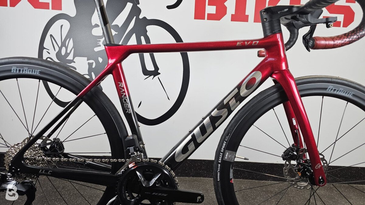 Gusto Ranger evo sport ultra disc 105 di2 2024