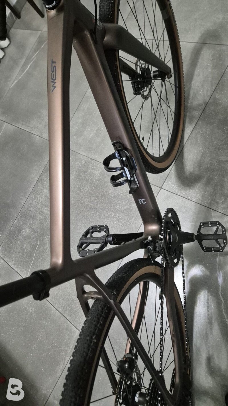 Megamo West grx 2024