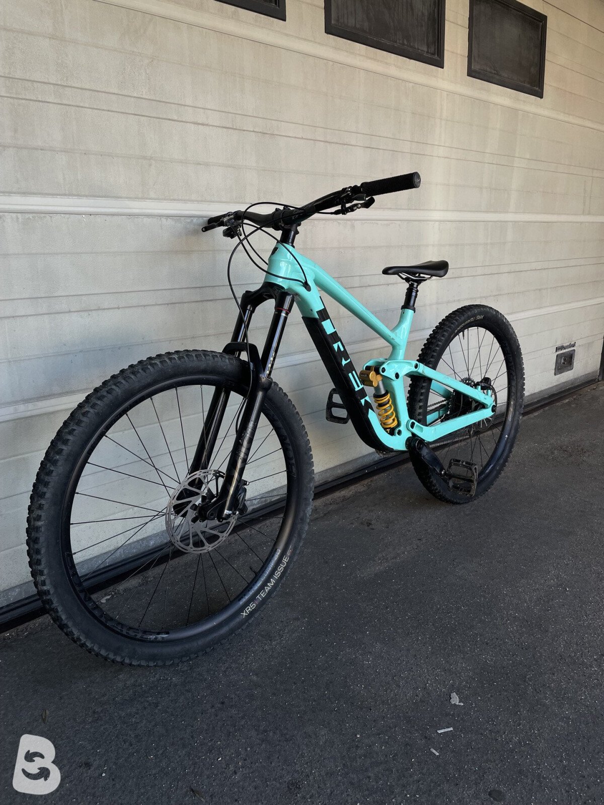 Trek Slash 9.8 2022