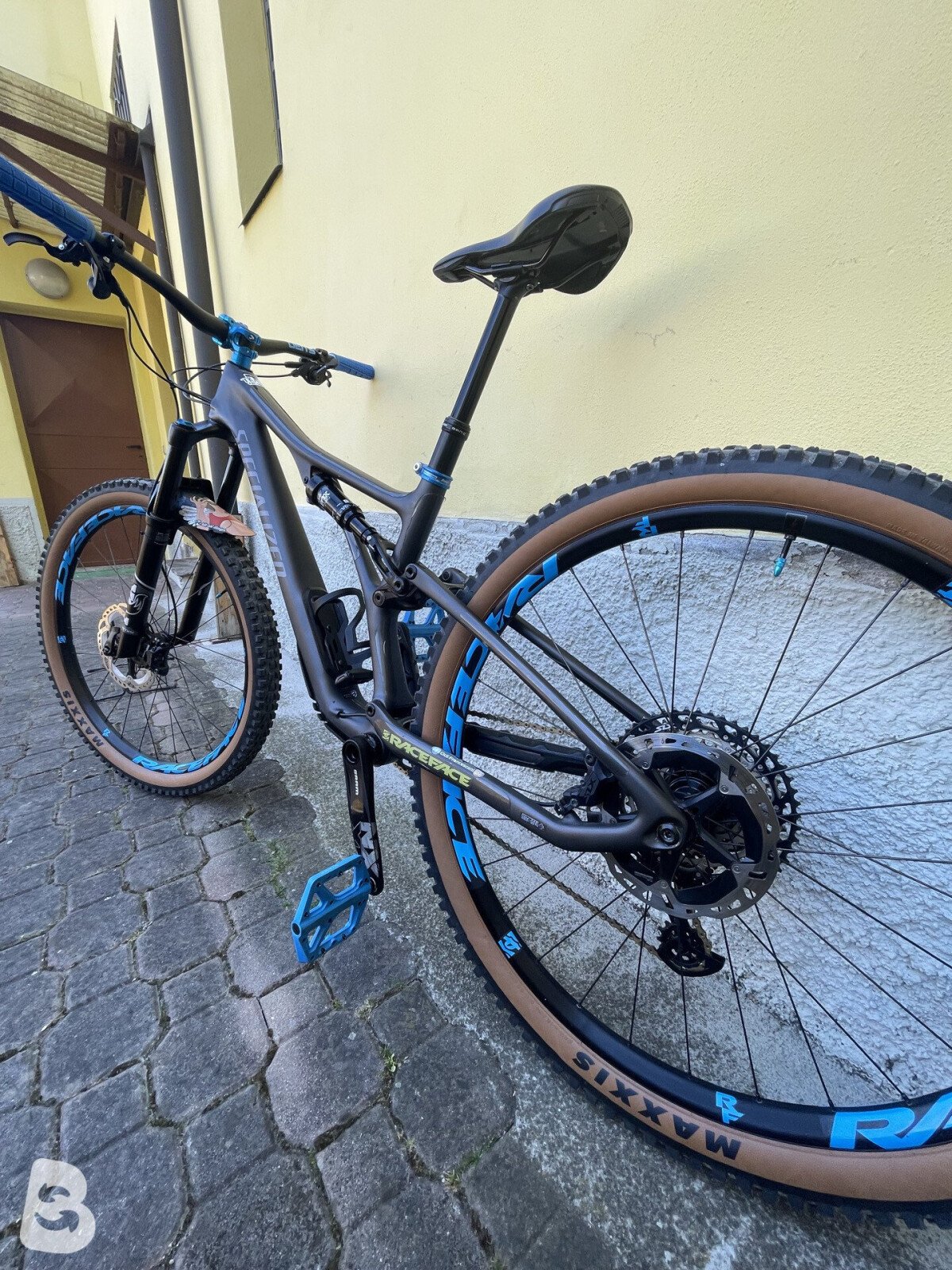 Specialized Stumpjumper Comp Carbon 2023
