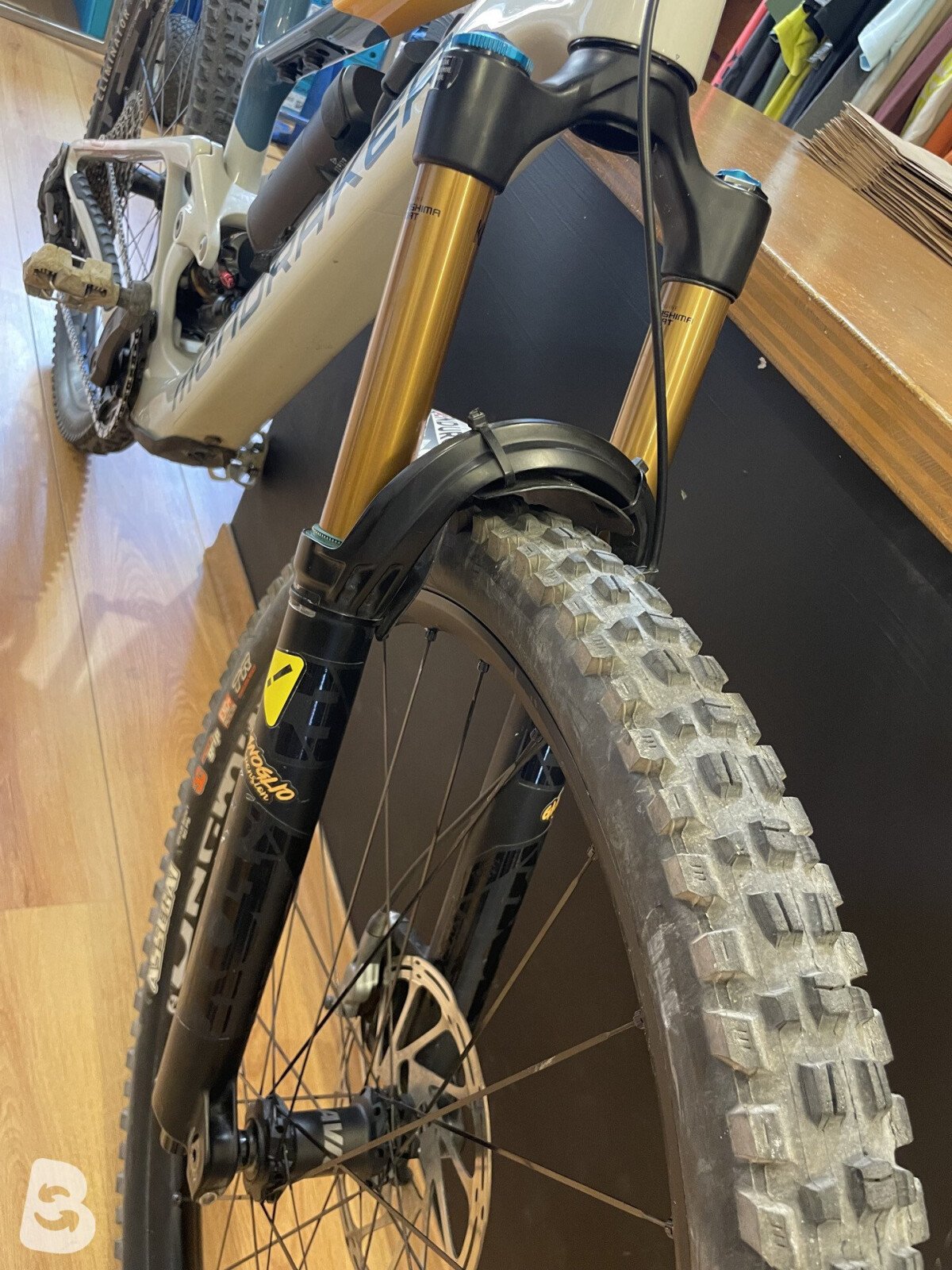 Mondraker Neat RR 2024