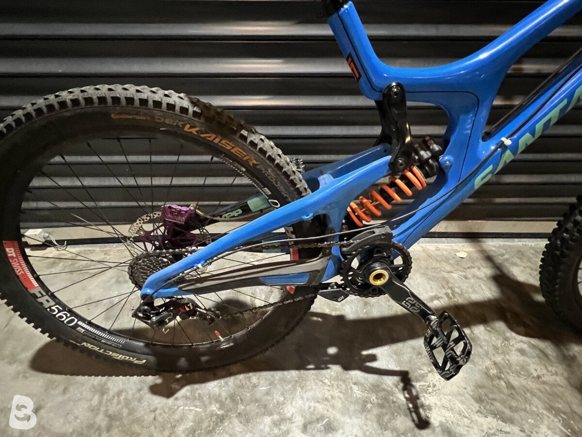Santa Cruz V10 2018