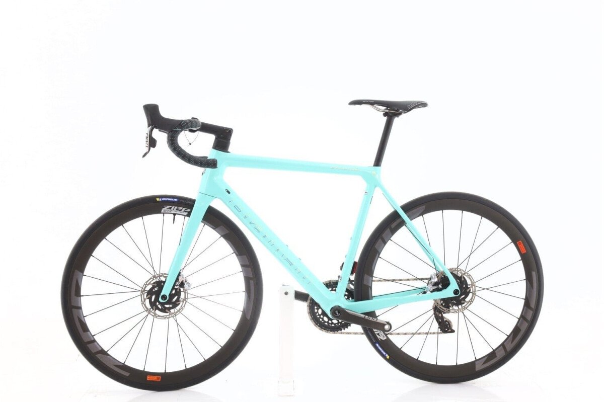 Bianchi Specialissima AXS 12V 2022