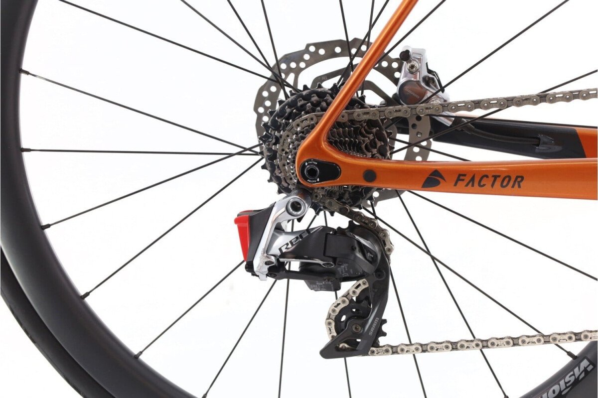 Factor O2 AXS 12V 2023