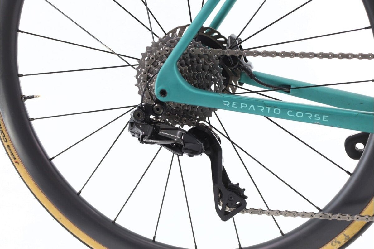 Bianchi Specialissima Di2 12V 2025