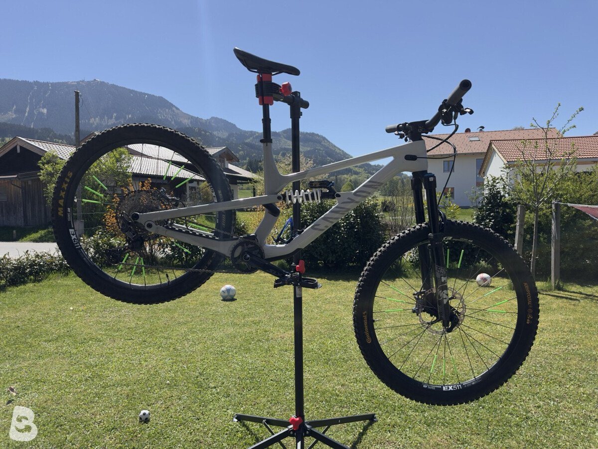Canyon Spectral Mullet CF 8 2022