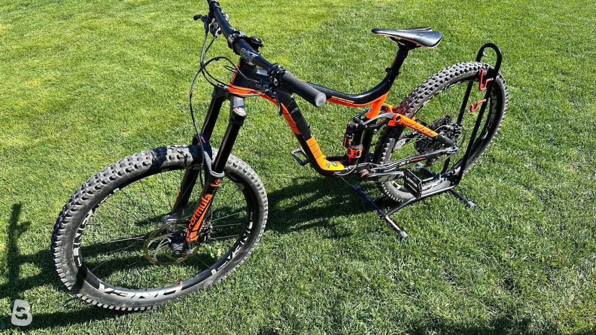 Giant Reign SX 2017