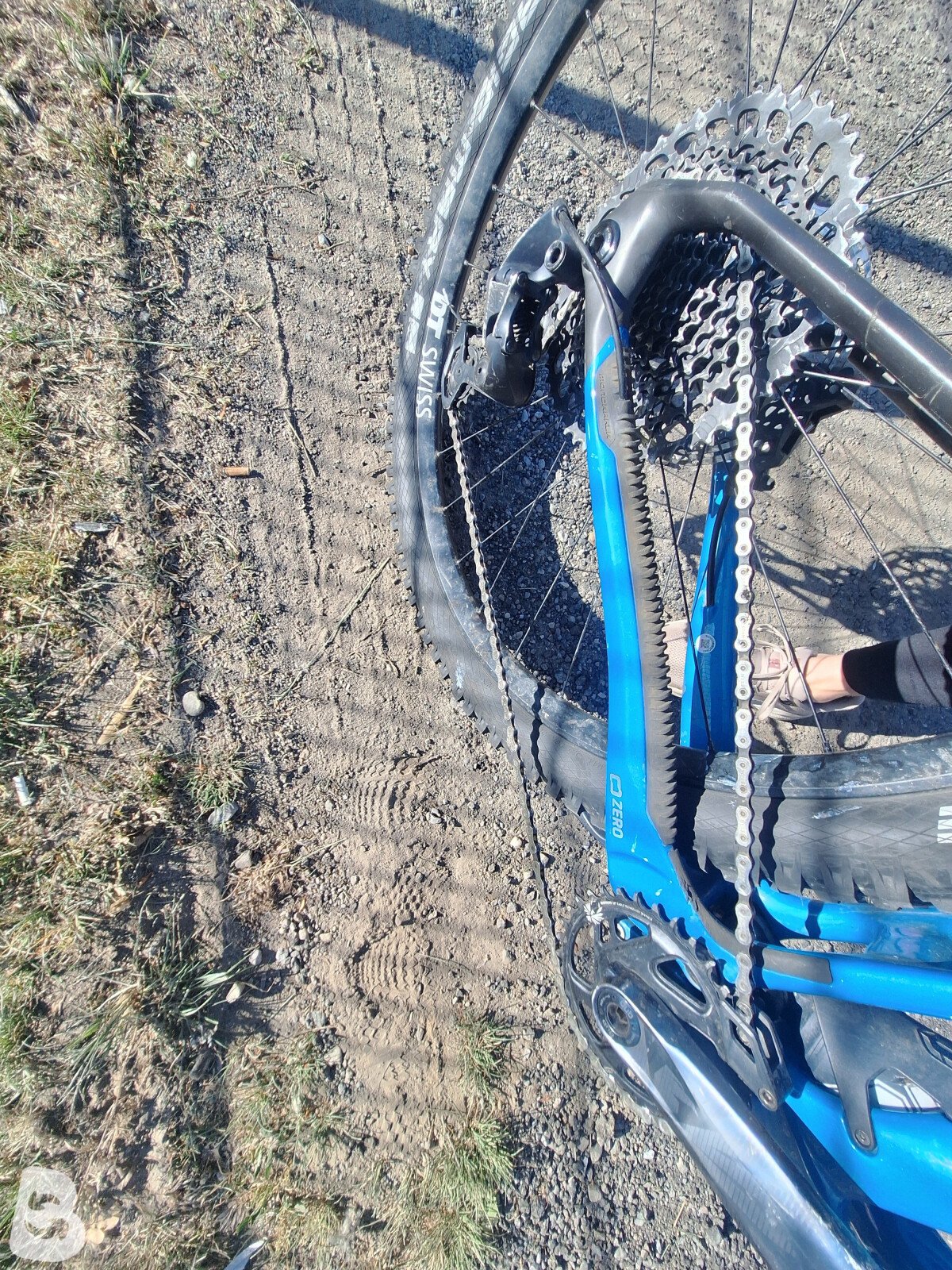Mondraker Foxy Carbon RR 2021