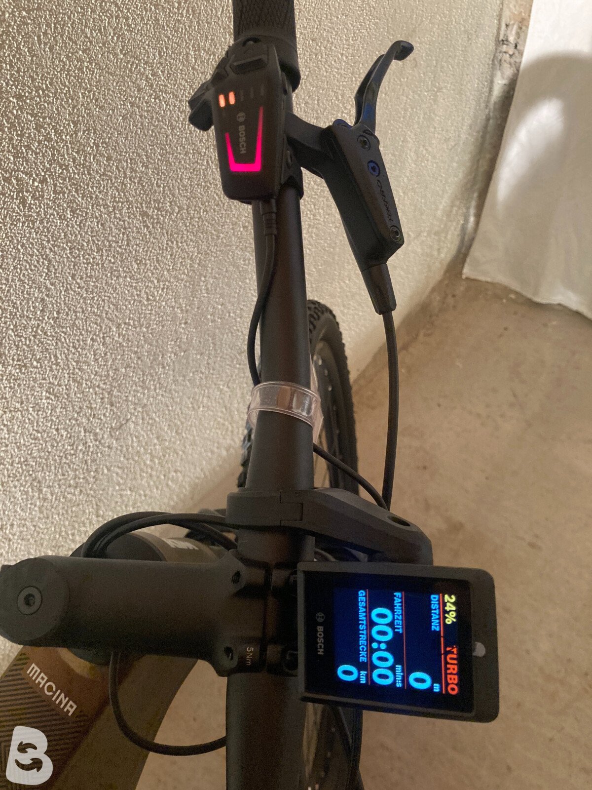 KTM Macina 792 Glorious 2023