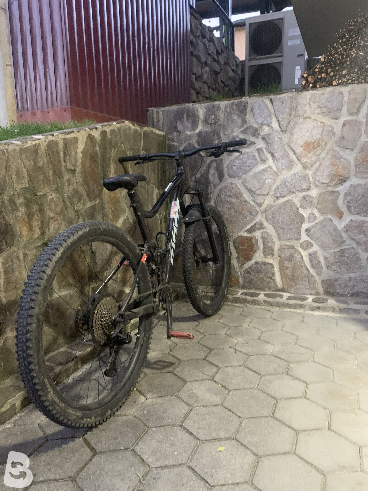Giant Stance 1 2020