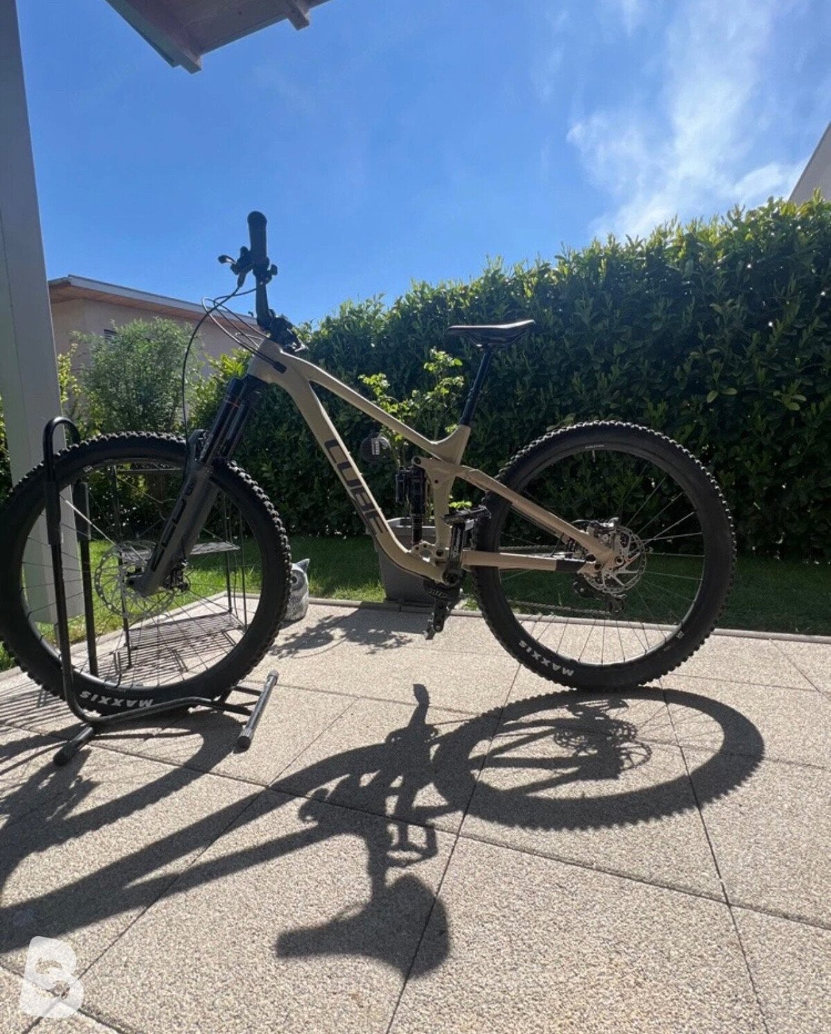 Cube Cube Stereo ONE77 Race 29 desert n grey 2023
