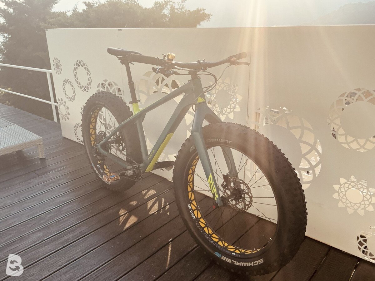 Canyon Dude CF 8.0 2019