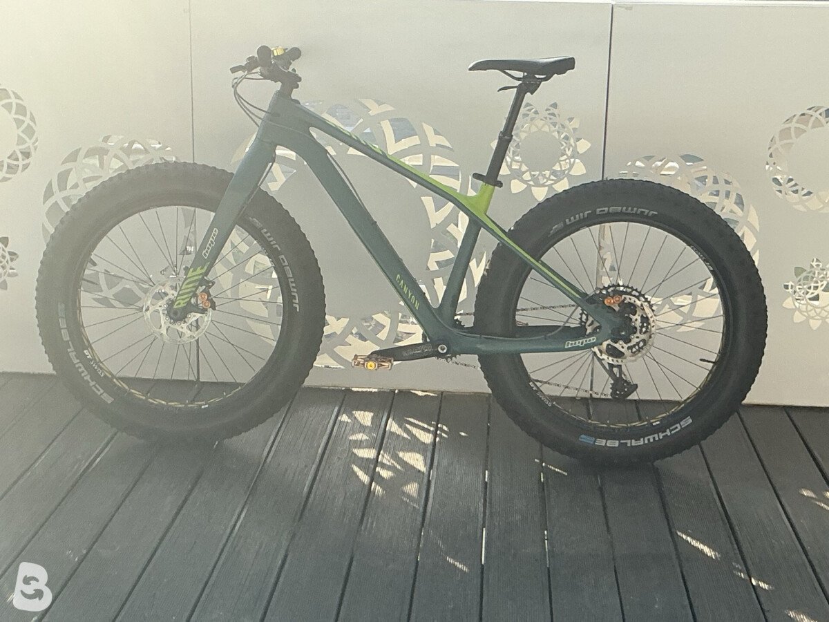 Canyon Dude CF 8.0 2019