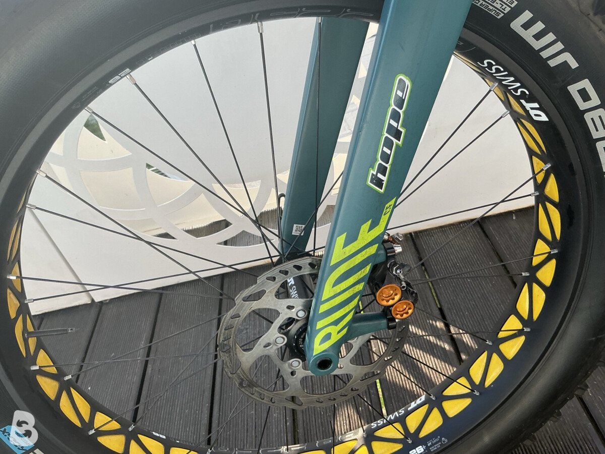 Canyon Dude CF 8.0 2019